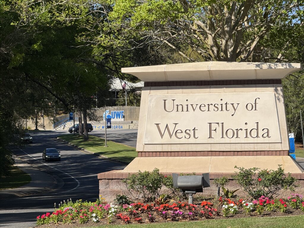 University of West Florida orders dorms evacuated on less than a day’s notice — Florida Phoenix, Windermere Schools news
