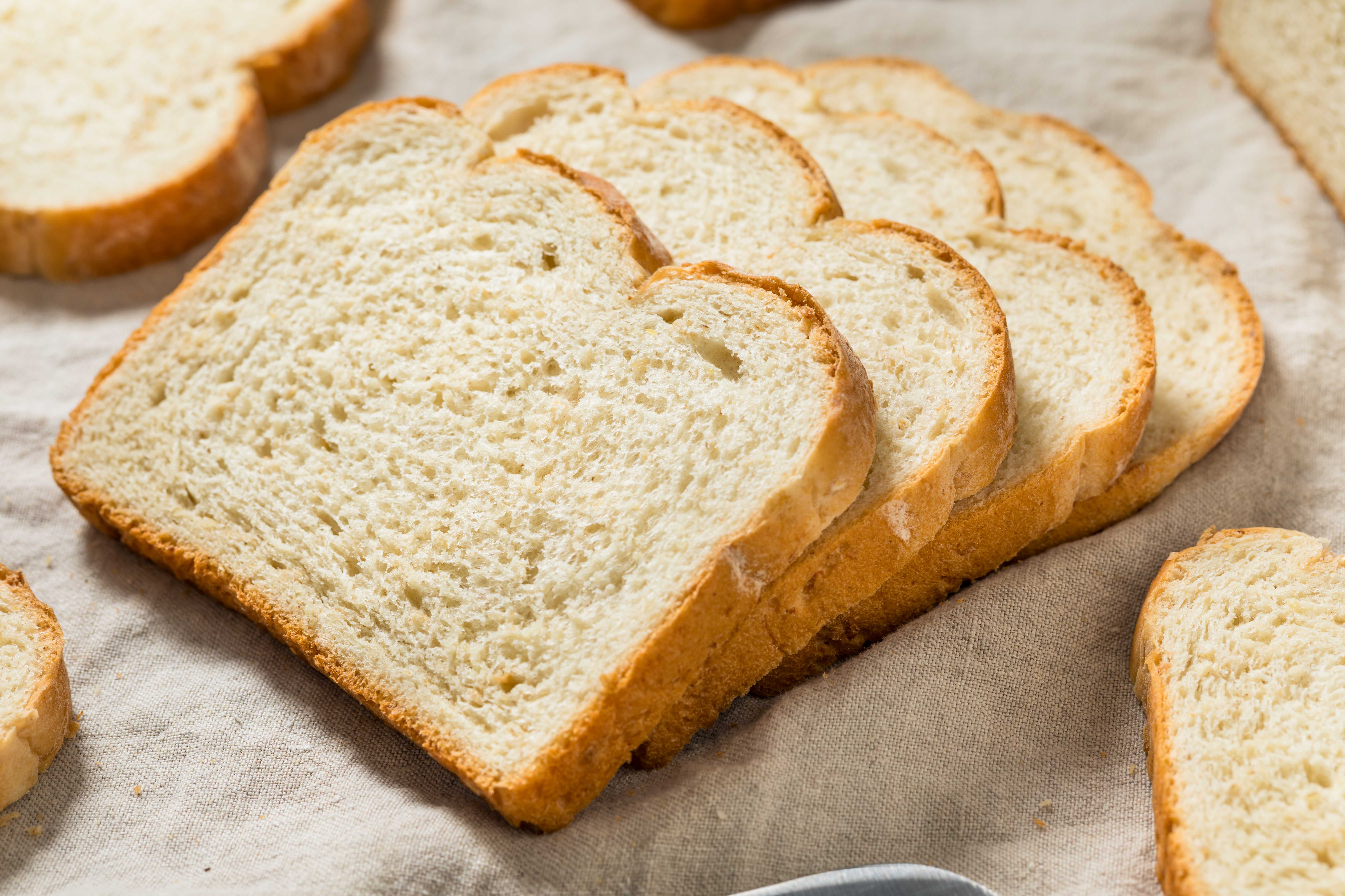 Found a moldy slice of bread? Here’s whether it’s safe to keep the loaf — WESH 2 Orlando, Windermere Business news
