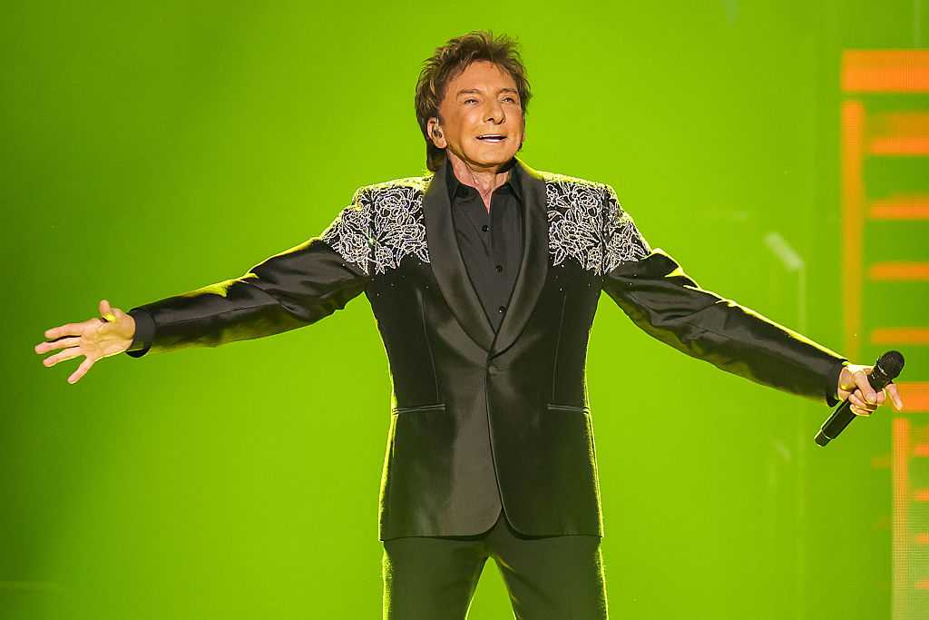 Barry Manilow cancels Vegas shows days after return — WESH 2 Orlando, Windermere Community news