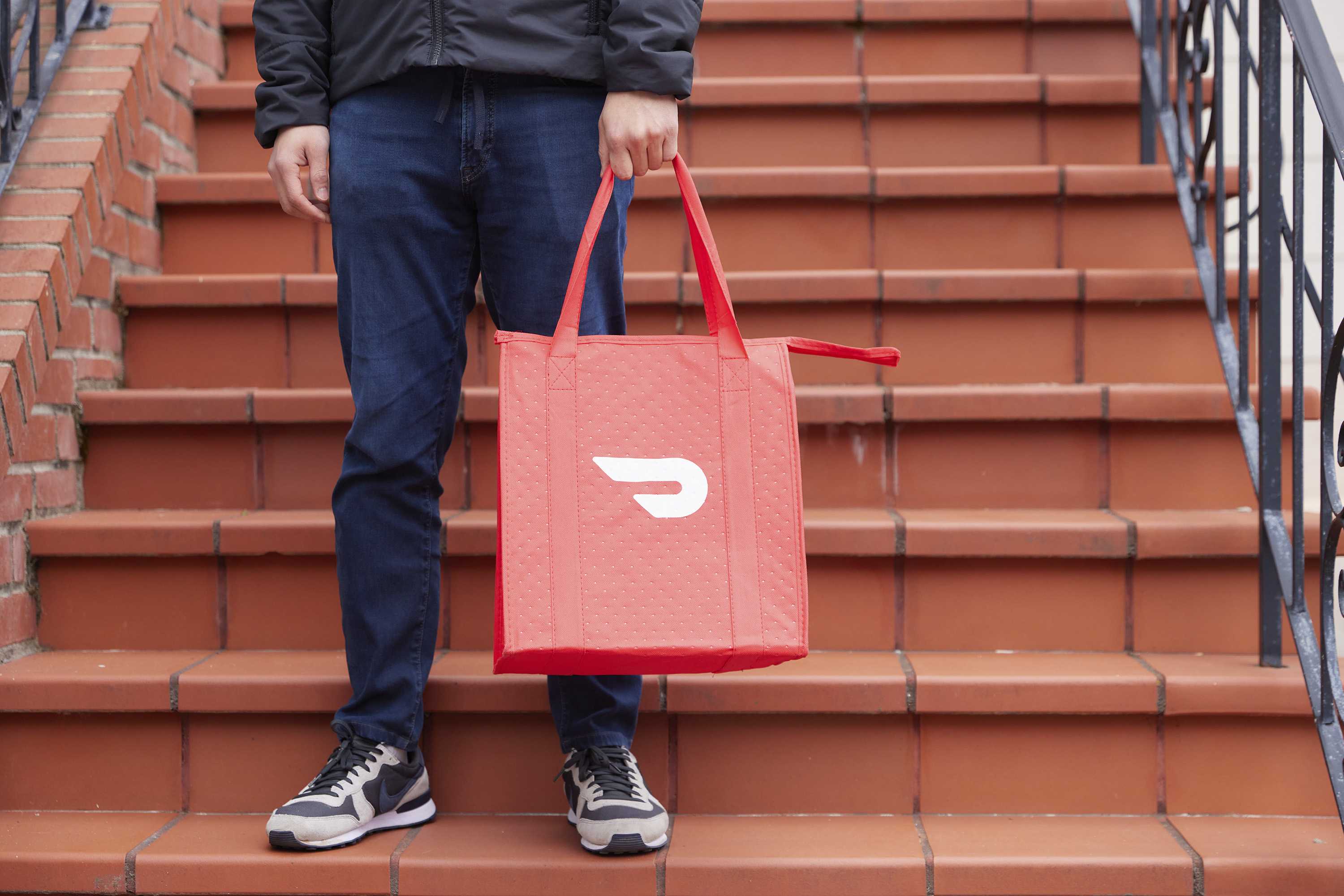 DoorDash agrees to buy Instacart for $17 billion — Windermere Business news