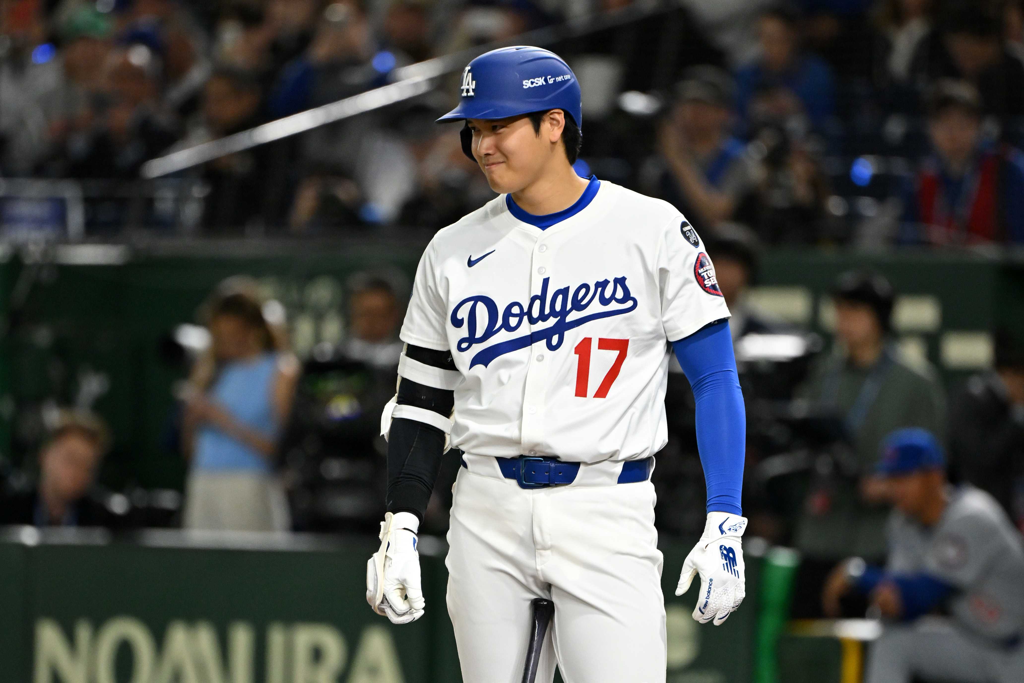 Ohtani's Dodgers rare jersey sells for $2.05M  — WESH 2 Orlando, Windermere Sports news