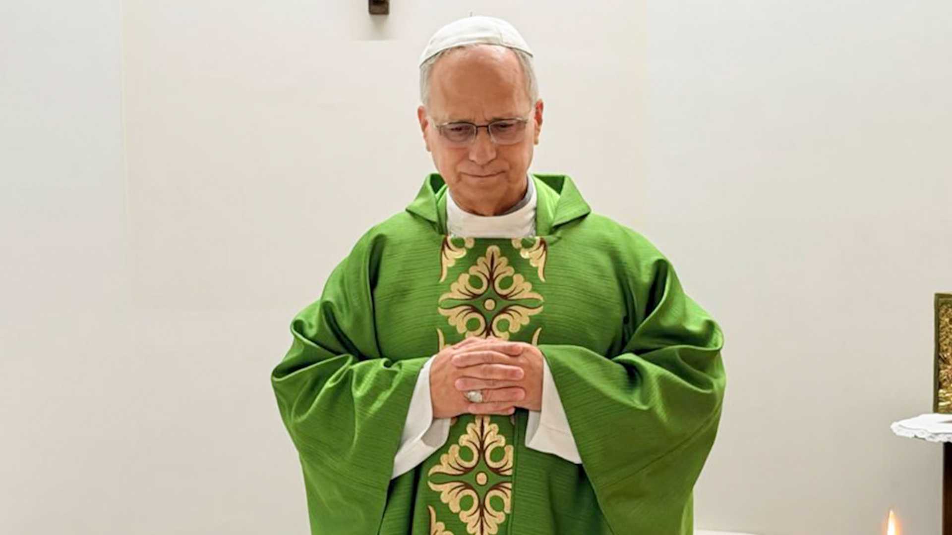 First images released of Pope Leo at hospital after cancer surgery — WESH 2 Orlando