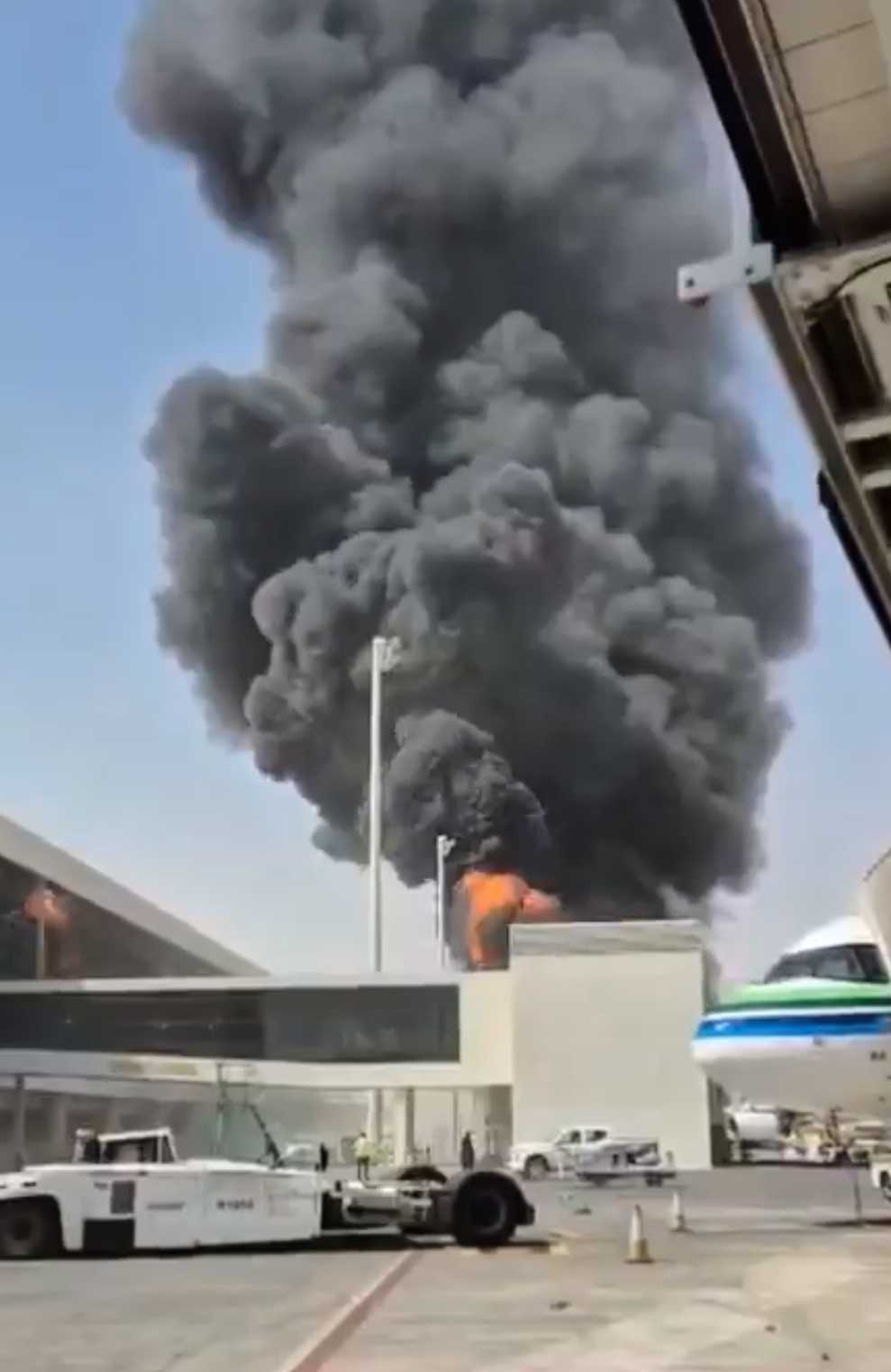 Missile strikes passenger terminal at Riyadh airport and many are wounded, official says — WESH 2 Orlando, Windermere Community news