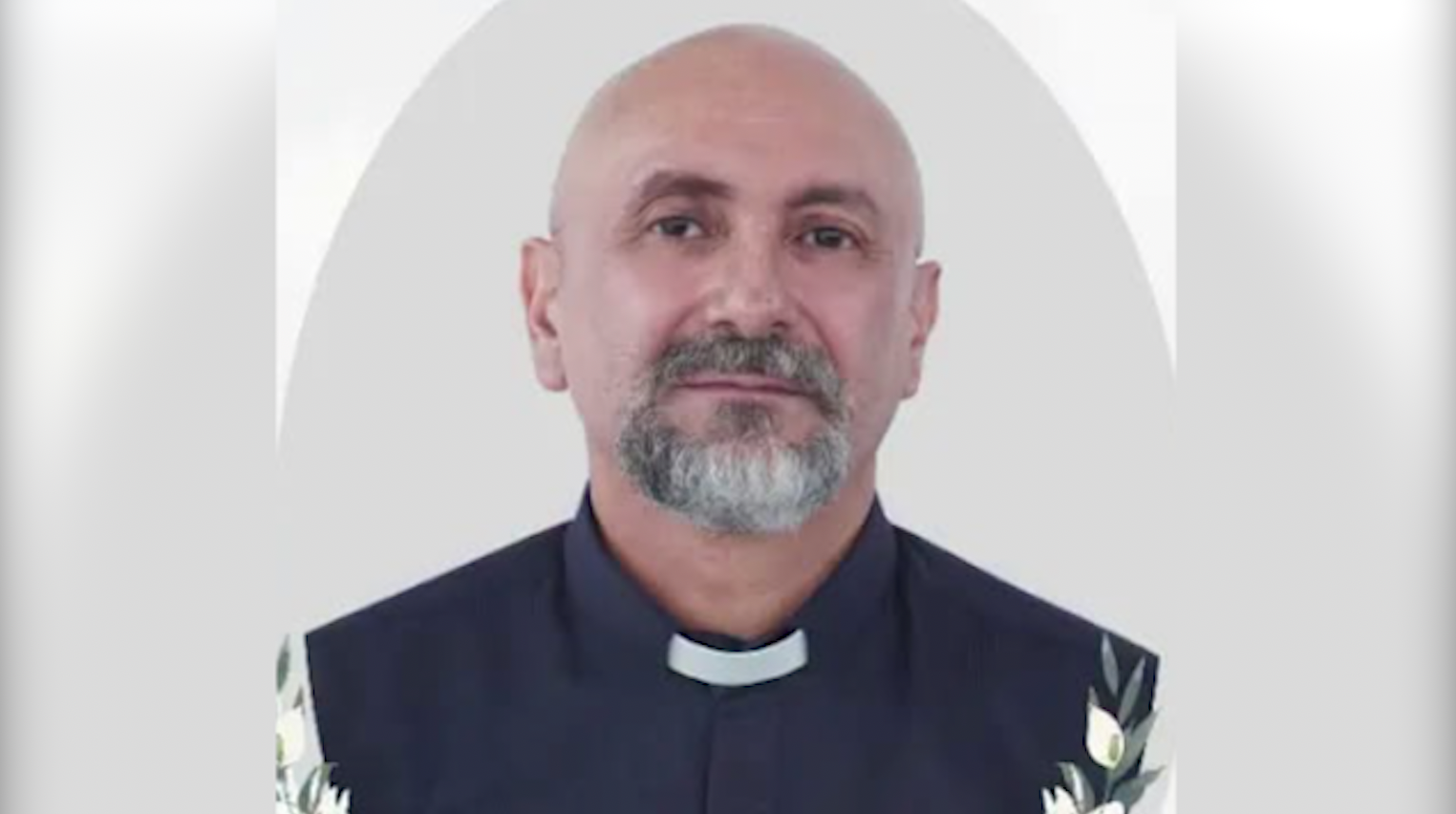 Priest dies after being struck by falling cross during livestreamed Mass in Ecuador — WESH 2 Orlando