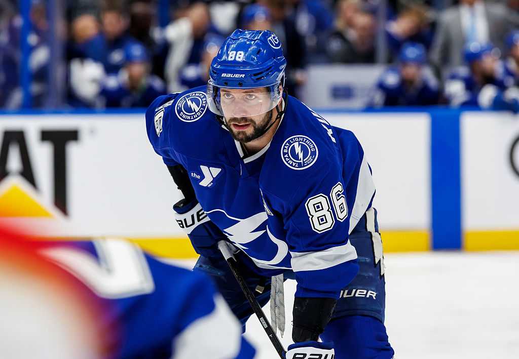 Nikita Kucherov one goal from history after 6-2 win over Golden Knights — WESH 2 Orlando, Windermere Sports news