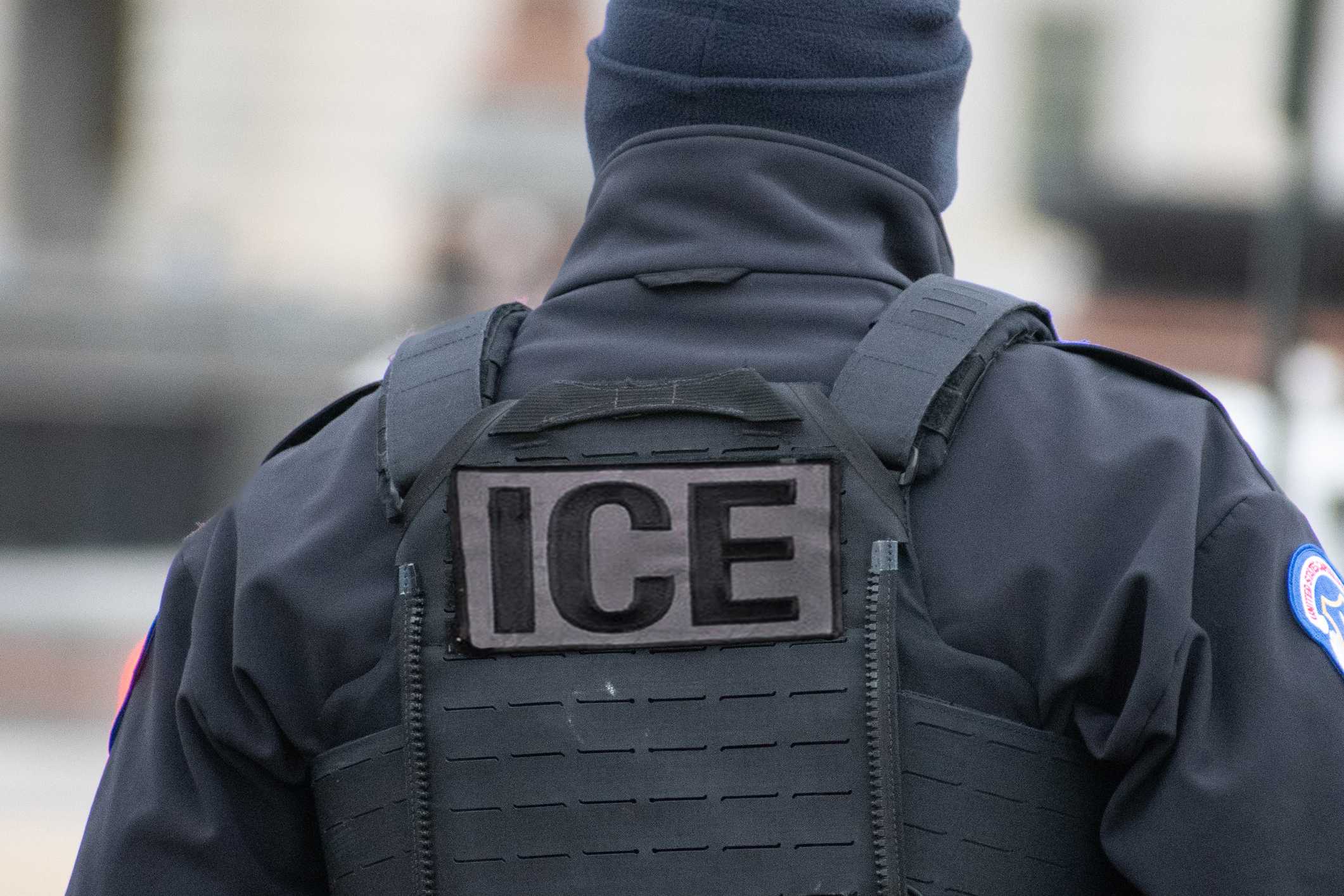 US citizen injured during California ICE incident, officials say — WESH 2 Orlando, Windermere Community news
