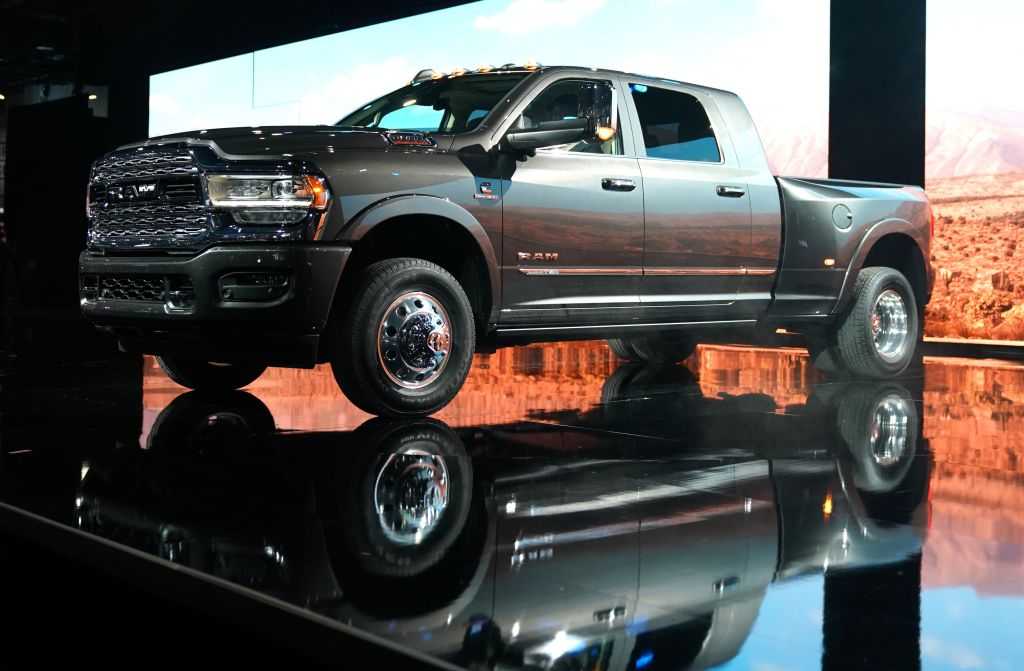 Chrysler issues massive recall for 265,000 vehicles over steering risk — WESH 2 Orlando, Windermere Community news