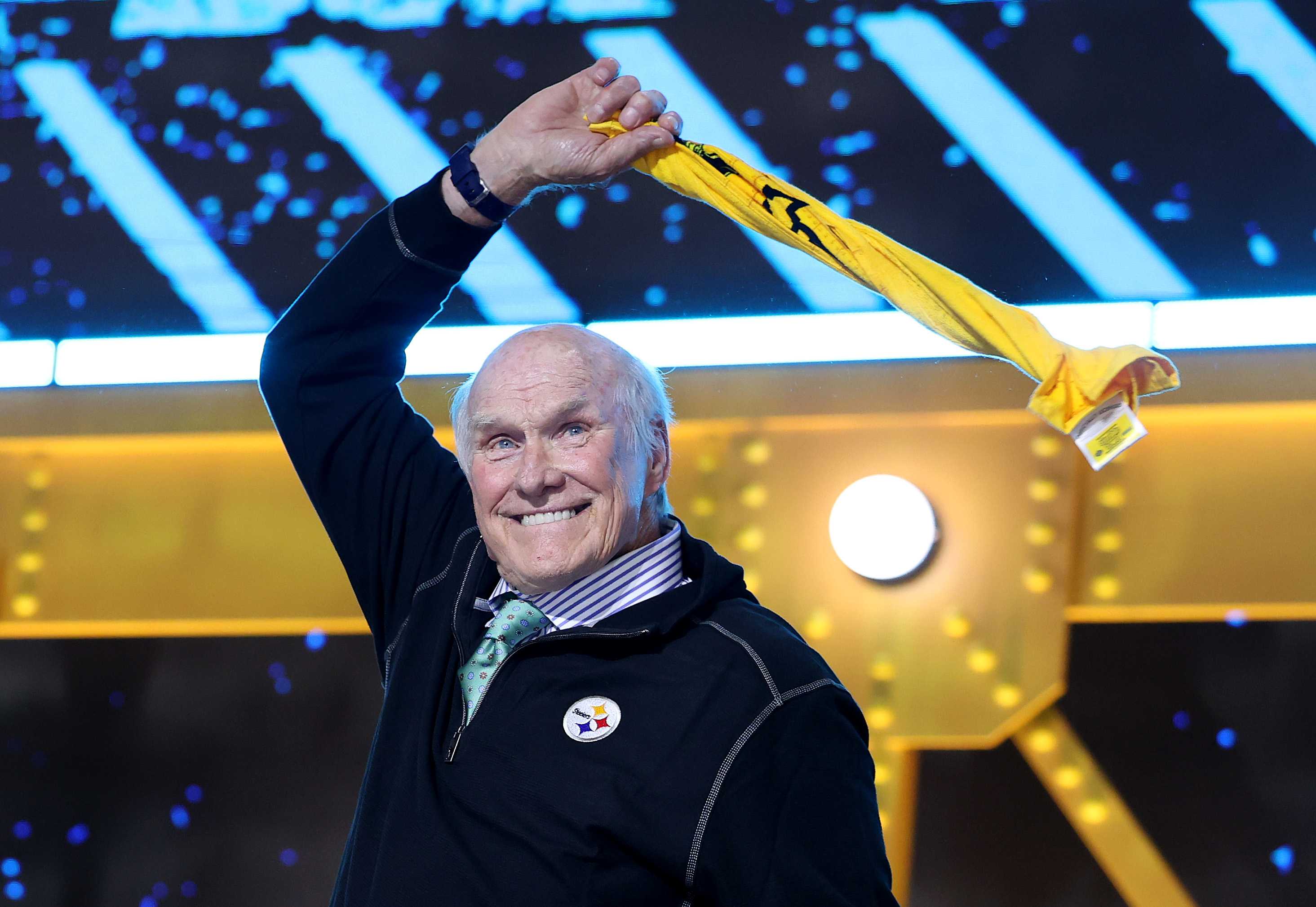 Terry Bradshaw gives health update, says he's nearing retirement from broadcasting — WESH 2 Orlando