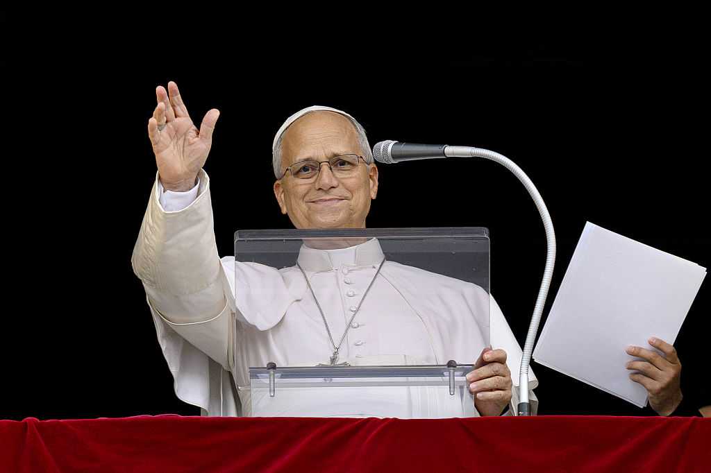 Pope Leo tells faithful in St. Peter's Square he will gradually resume duties after cancer surgery — WESH 2 Orlando, Windermere Health news
