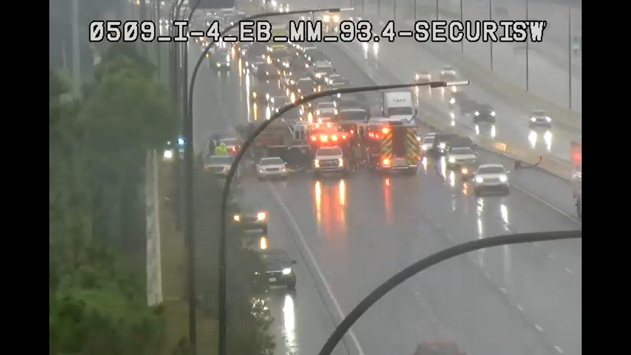 Roadblock cleared on I-4 eastbound after crash in Seminole County — WESH 2 Orlando