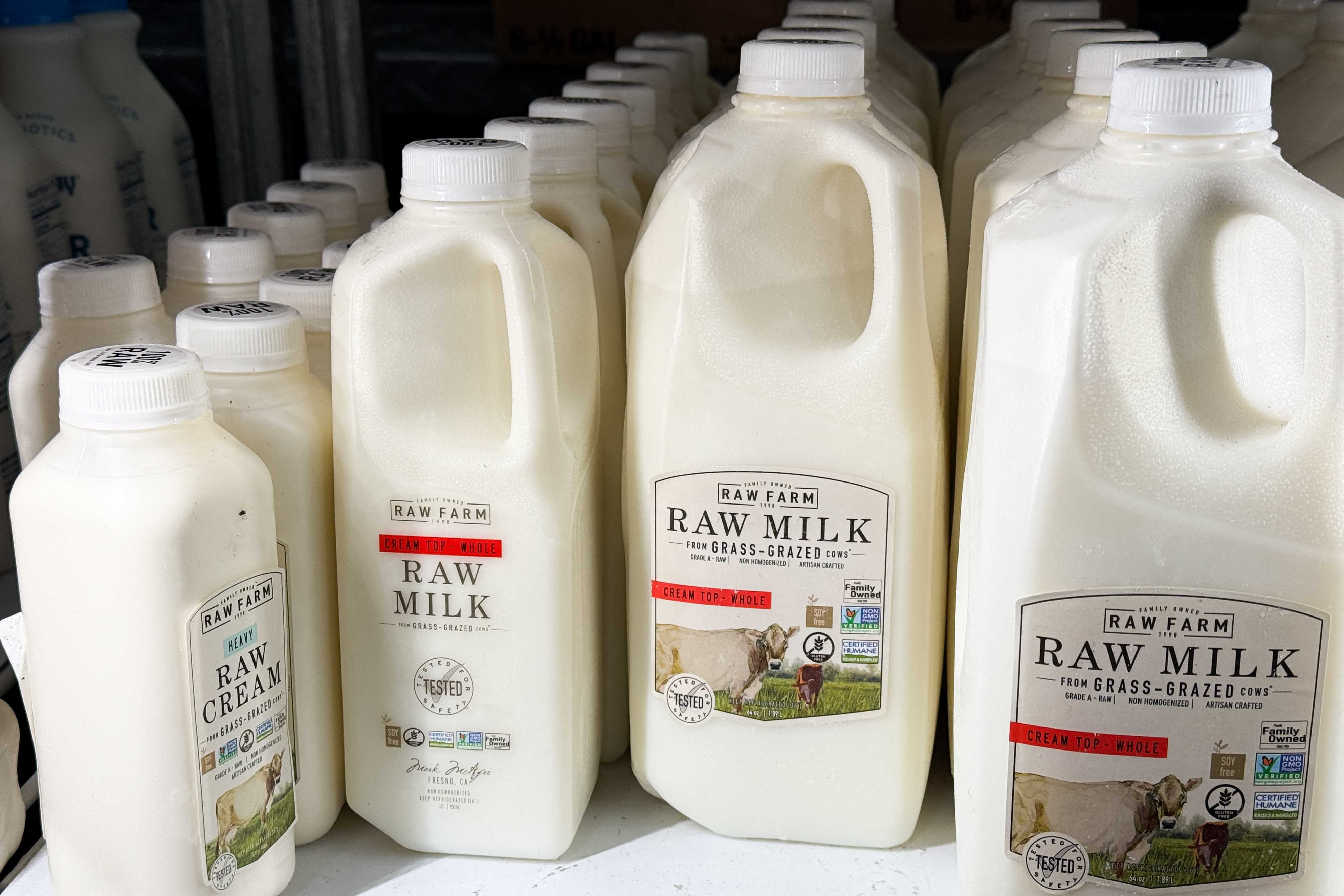 Reality TV show contestant said he drinks raw milk. Research shows that’s risky — WESH 2 Orlando